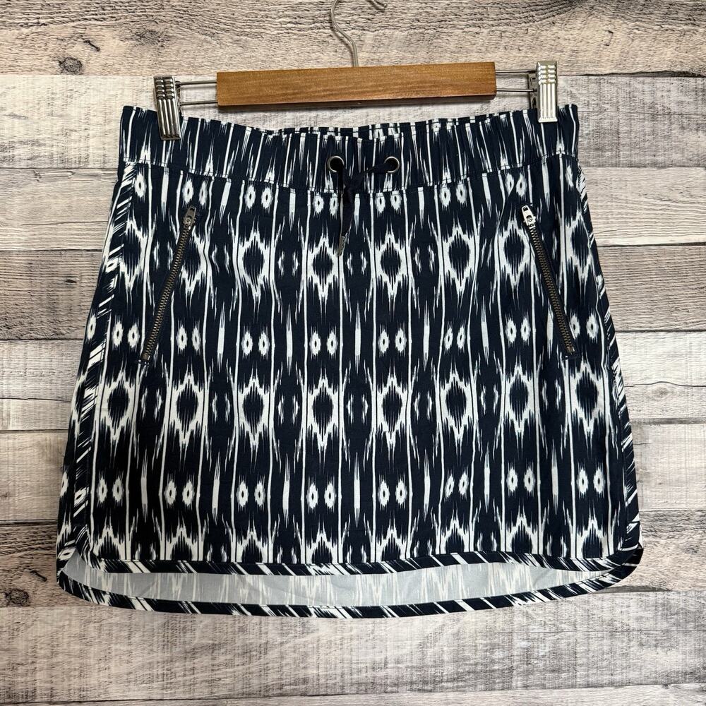 Athleta Women's Brooklyn 16" Blue Aztec Print Athletic Skort Skirt XS